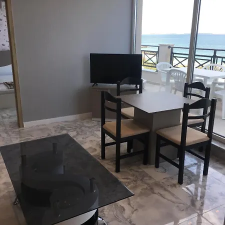 Lägenhet Golden Sea View Penthouse