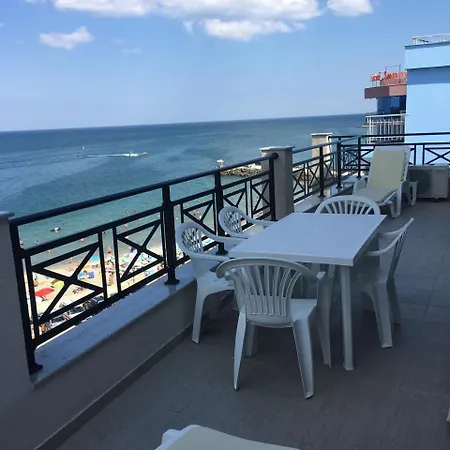 Lägenhet Golden Sea View Penthouse