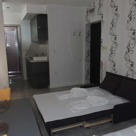 Golden Sea View Penthouse Apartman *