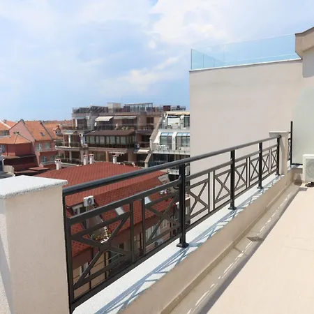 Apartman Golden Sea View Penthouse *