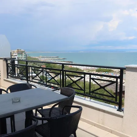 Apartman Golden Sea View Penthouse Pomorie