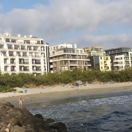 Golden Sea View Penthouse Daire *